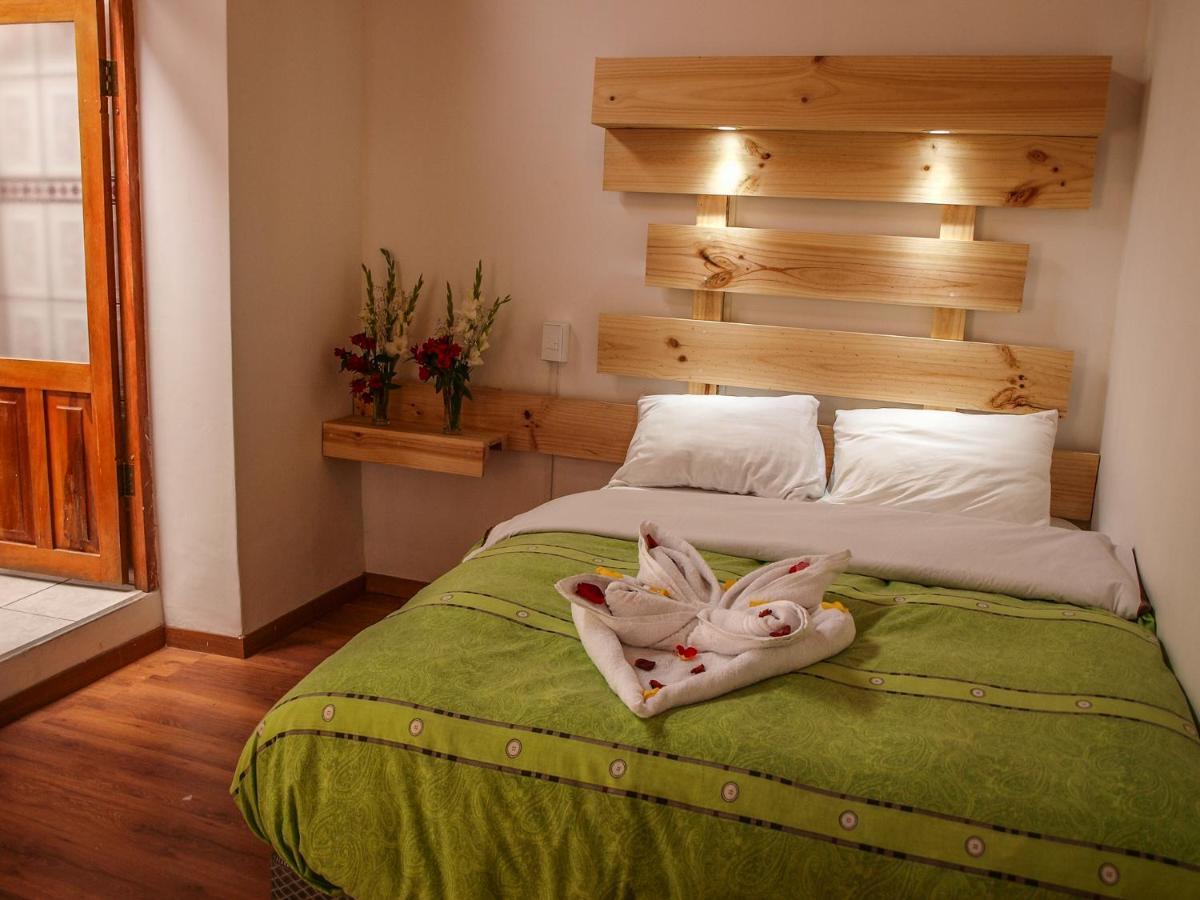 Eureka Lodge Ollantaytambo Extérieur photo