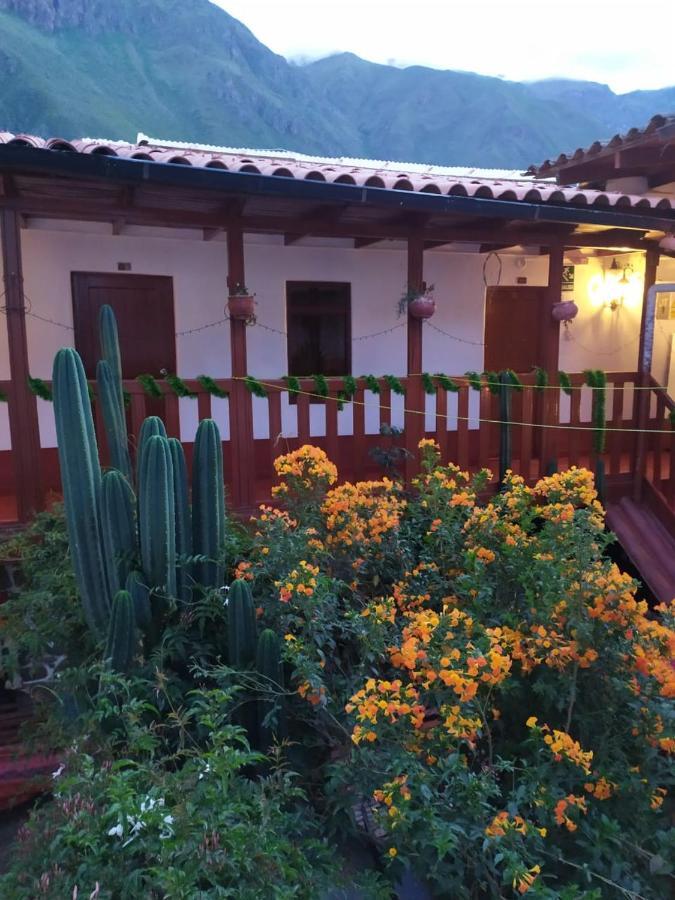 Eureka Lodge Ollantaytambo Extérieur photo